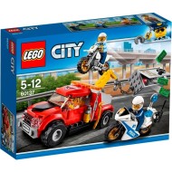 Lego City 60137 Tow Truck Adventure
