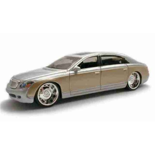 Hot Wheels Dropstars Mercedes Maybach 1/50 Gümüş