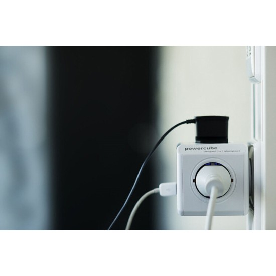 Cube Socket USB Charged