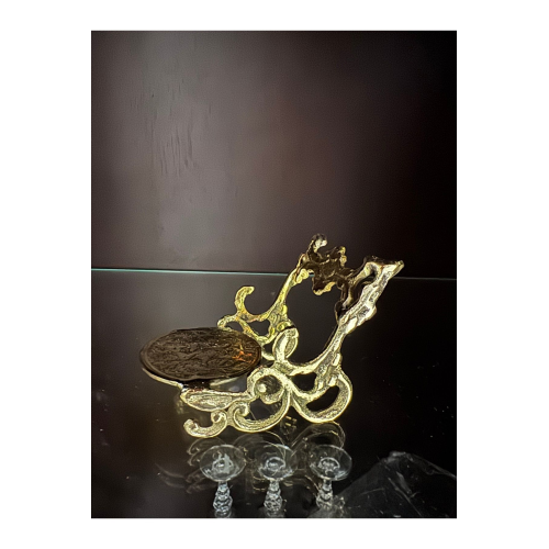 ESTERHOMEDECOR pirinç fincan standı ESTERHOMEDECOR pirinç fincan standı