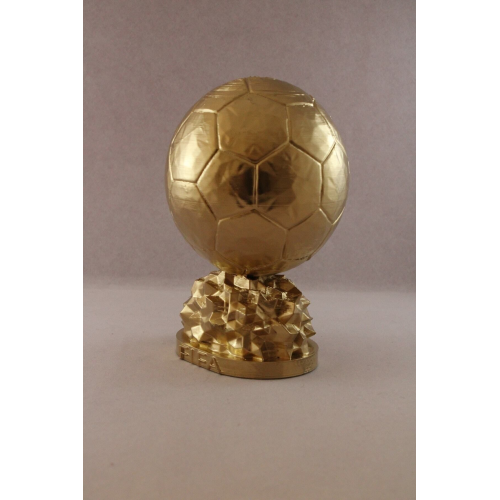 Fıfa Ballon D'or Maketi Orjinal Gold 20 Cm Fıfa Ballon D'or Maketi Orjinal Gold 20 Cm